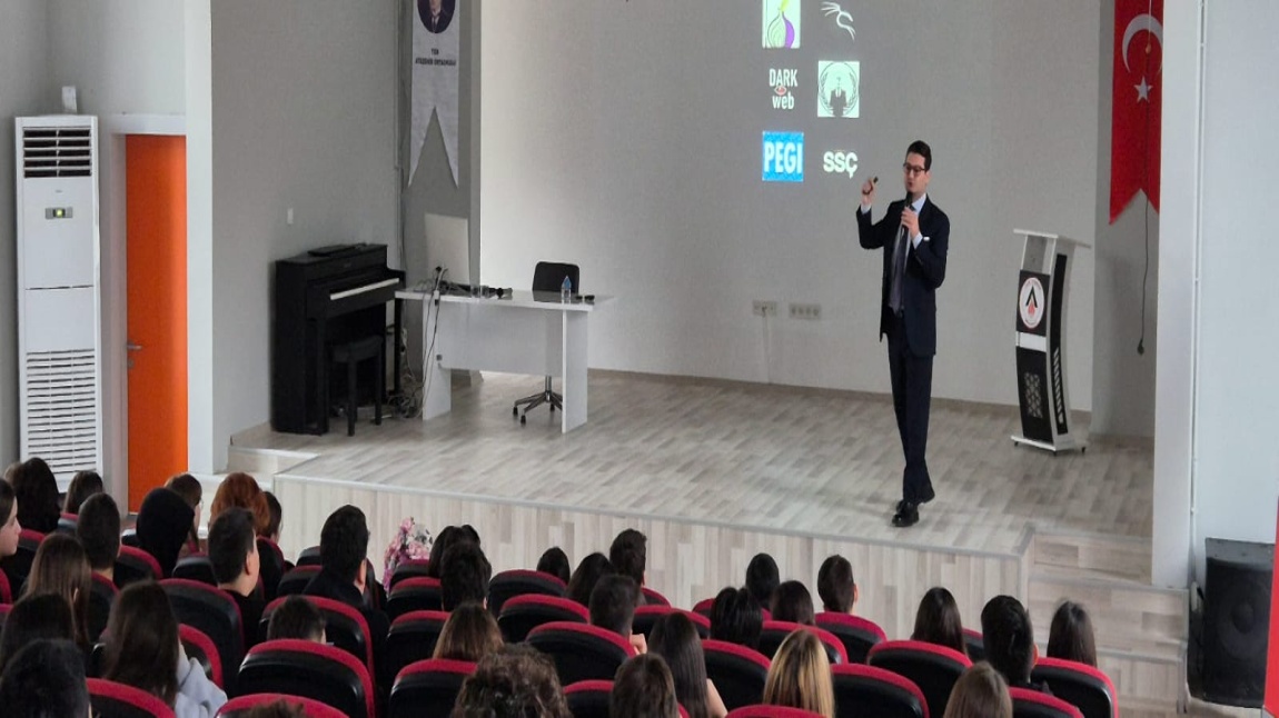 Sosyal Medya Riskleri ve Doğru Kullanımı